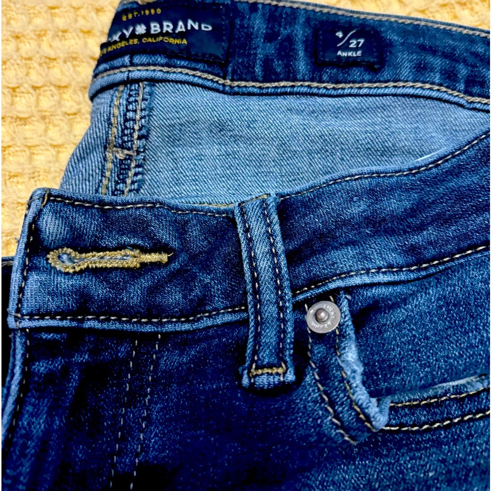 Lucky Brand Mid-waist jeans , size 4/27 Ankle